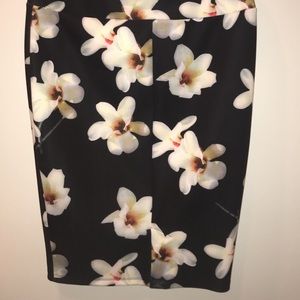 Carmen Marc Volvo Black Floral Pencil Skirt.